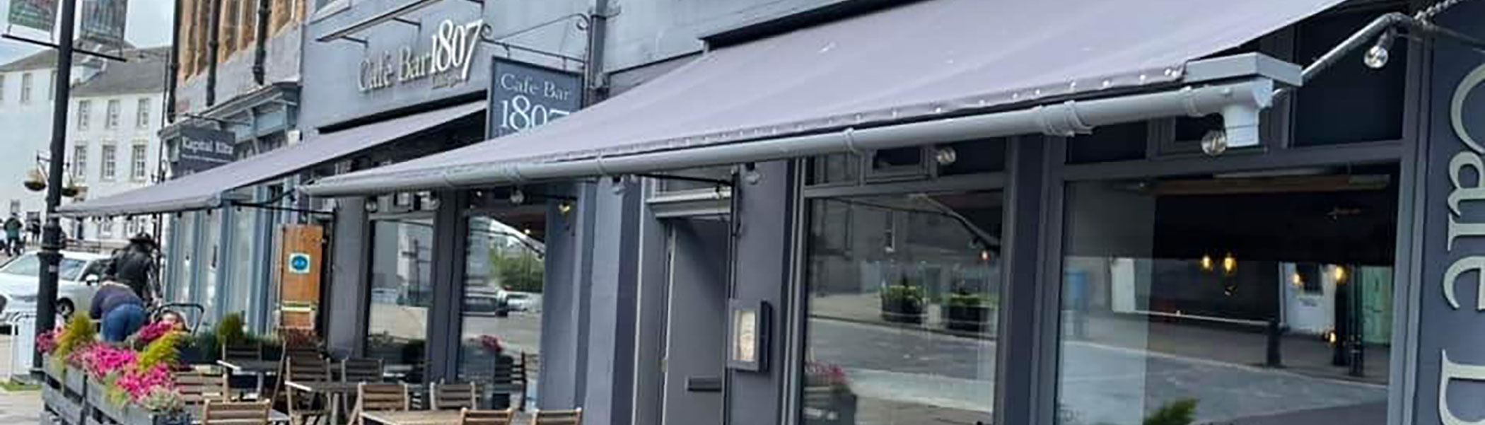 Cafebar 1807 outside seating