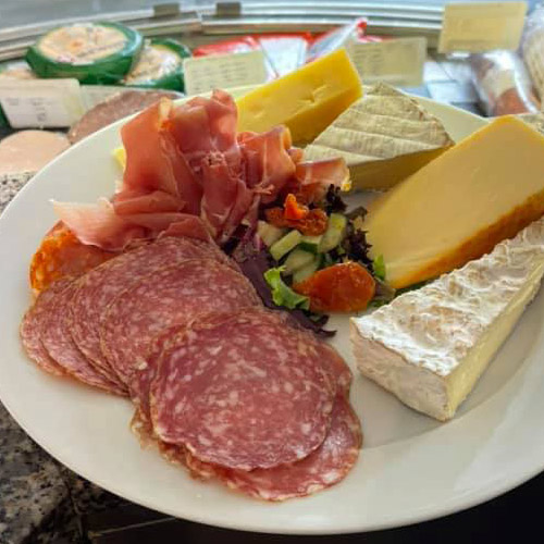 Taste Deli Cafe Linlithgow cheeseboard