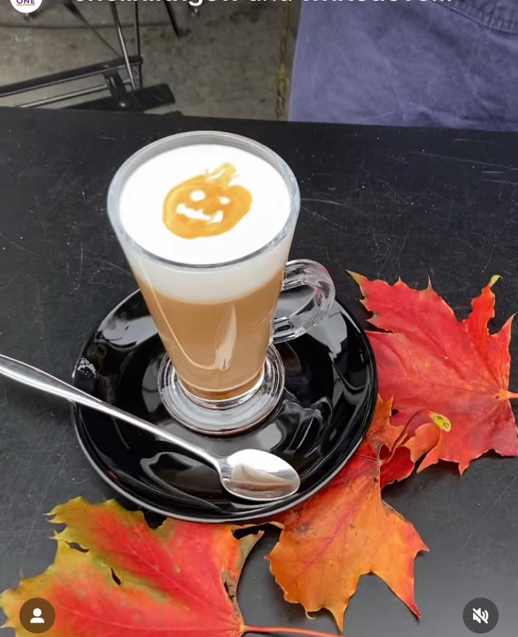 White Dove Coffee Roasters in Linlithgow participating in the Halloween Pumpkin trail
