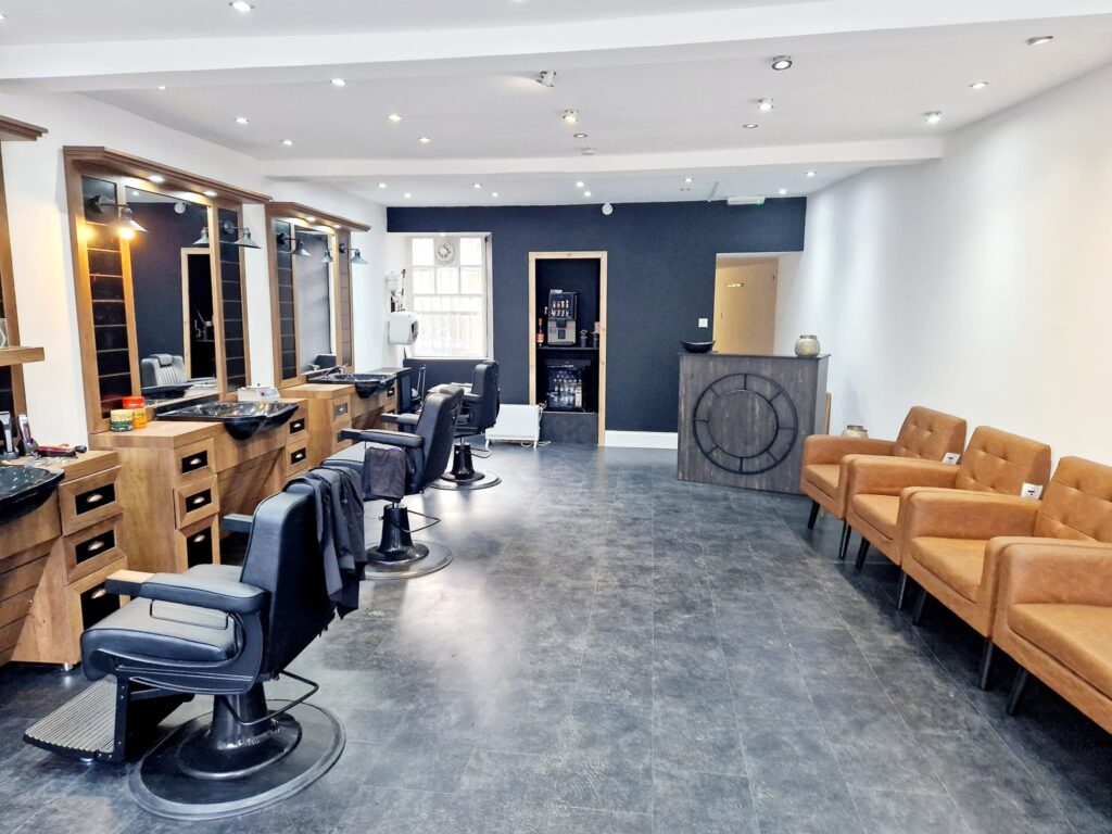 Zenas Turkish Barbers Linlithgow-inside