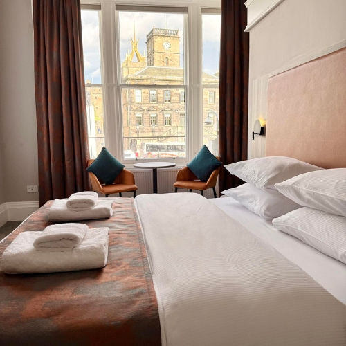 inside room at Linen Bank