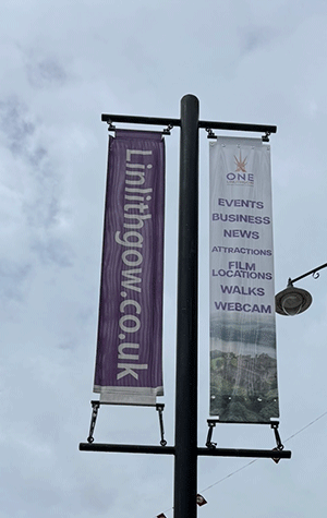 Linlithgow Banner at at the Cross